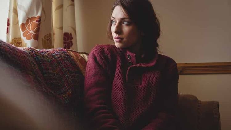 5 Signs Your Body And Mind Need 'Alone Time'