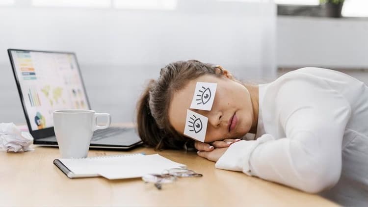 Does Daytime Tiredness Mean You Need More Sleep?