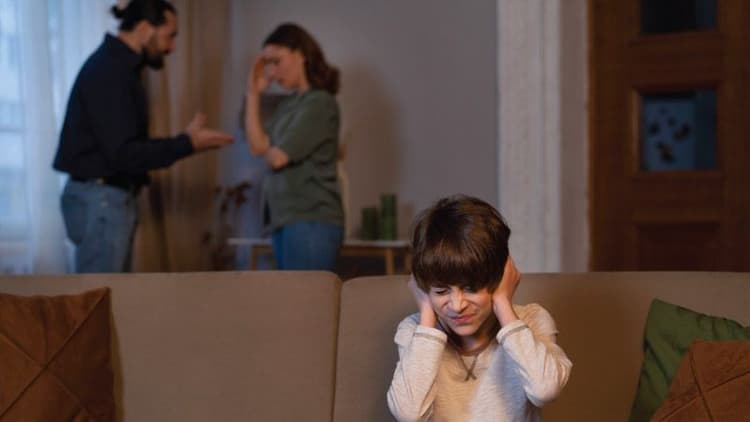 Family Estrangement: 20 Sad Reasons Why Kids Are Cutting Off Their Parents