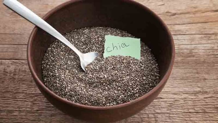 Chia Seeds Should Be Completely Avoided By These 4 Types Of People: Here’s Why